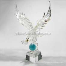 Crystal Eagle mit braunen Ball für Firmenpreise